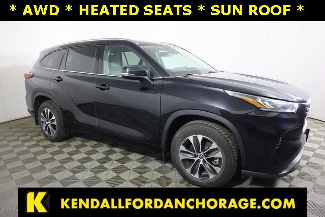 used 2021 Toyota Highlander car, priced at $36,988