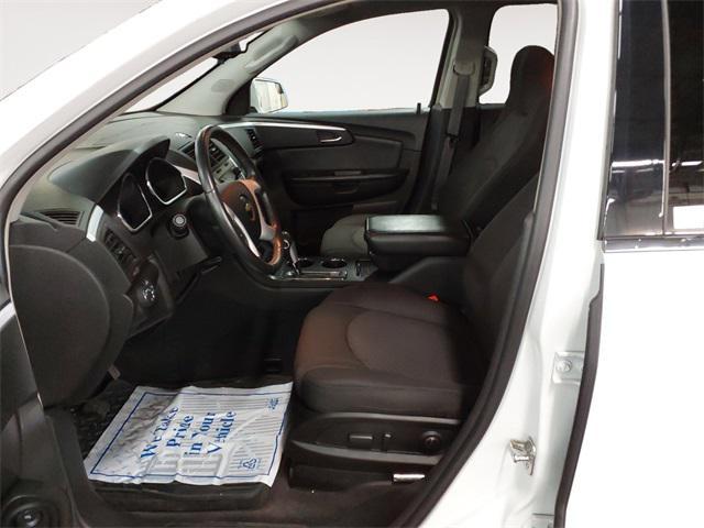 used 2009 Chevrolet Traverse car, priced at $12,961