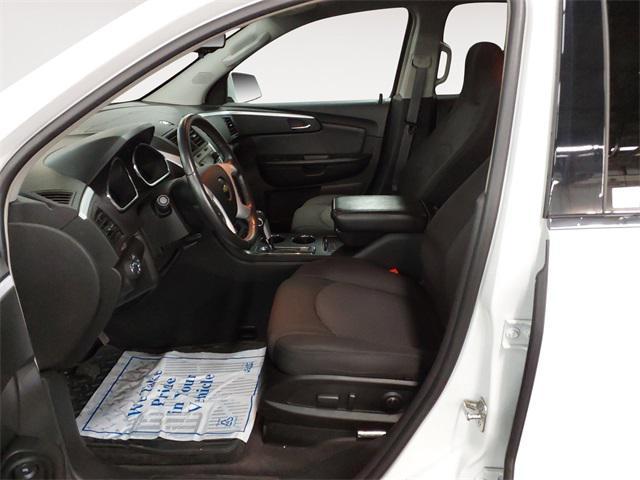 used 2009 Chevrolet Traverse car, priced at $12,961