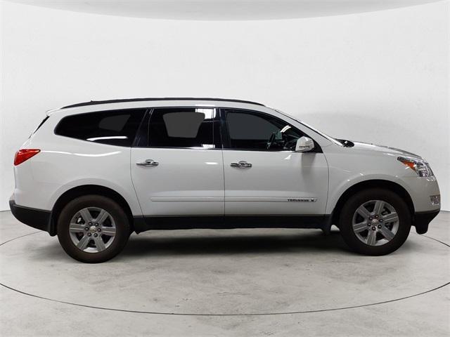 used 2009 Chevrolet Traverse car, priced at $12,961