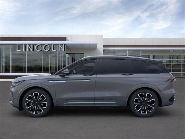 new 2024 Lincoln Nautilus car