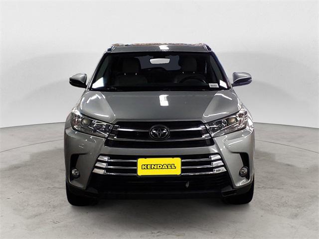 used 2018 Toyota Highlander car, priced at $19,961