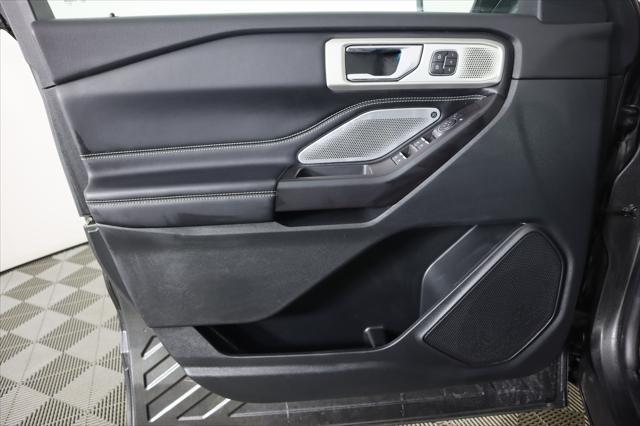 used 2020 Ford Explorer car