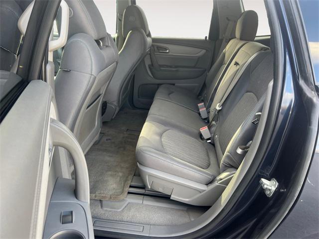 used 2015 Chevrolet Traverse car, priced at $8,961