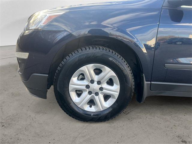 used 2015 Chevrolet Traverse car, priced at $8,961