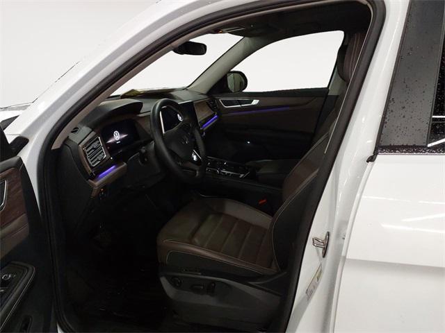 used 2024 Volkswagen Atlas car, priced at $37,988