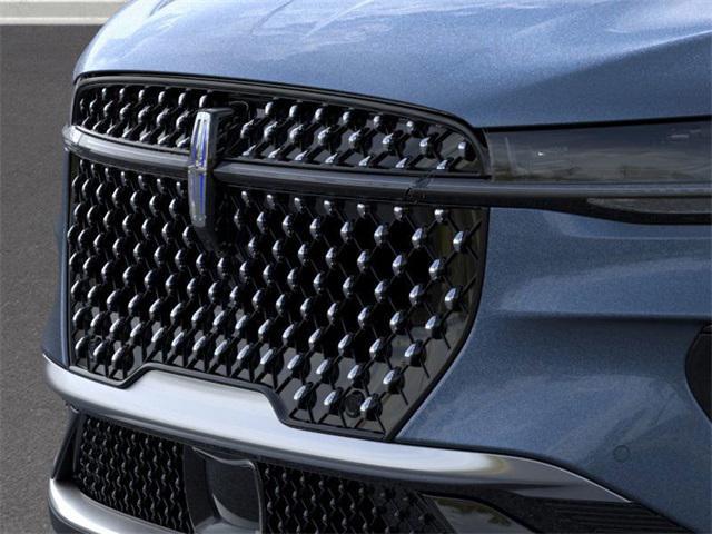 new 2025 Lincoln Nautilus car, priced at $62,714