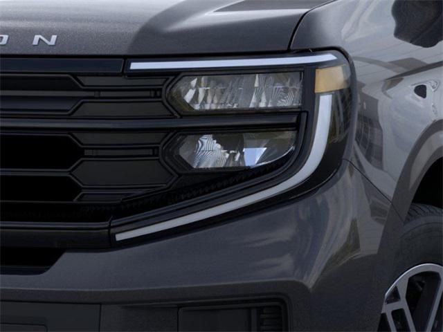 new 2025 Ford Expedition car, priced at $72,789