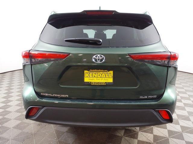 used 2023 Toyota Highlander car, priced at $40,988