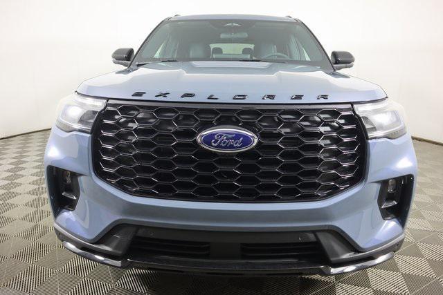 new 2025 Ford Explorer car, priced at $49,789