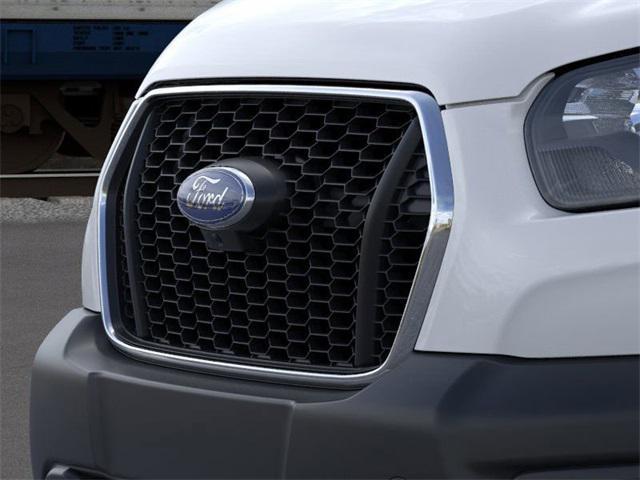 new 2025 Ford Transit-250 car
