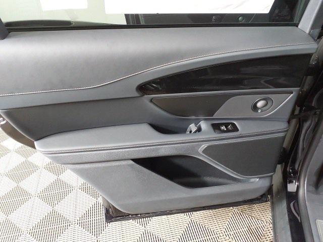 new 2025 Lincoln Nautilus car, priced at $59,980