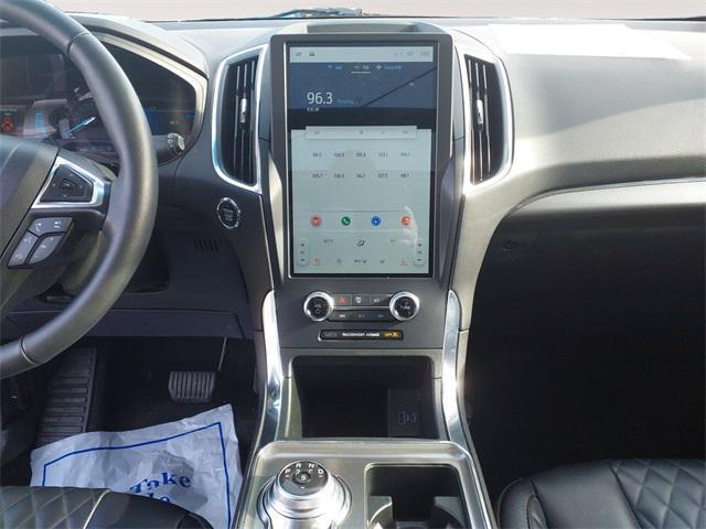 used 2024 Ford Edge car, priced at $32,988