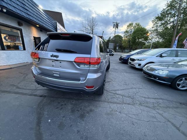 used 2014 Jeep Grand Cherokee car, priced at $11,999