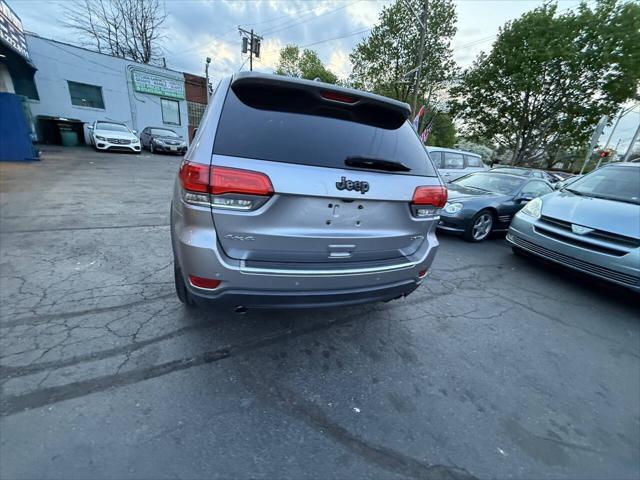 used 2014 Jeep Grand Cherokee car, priced at $11,999