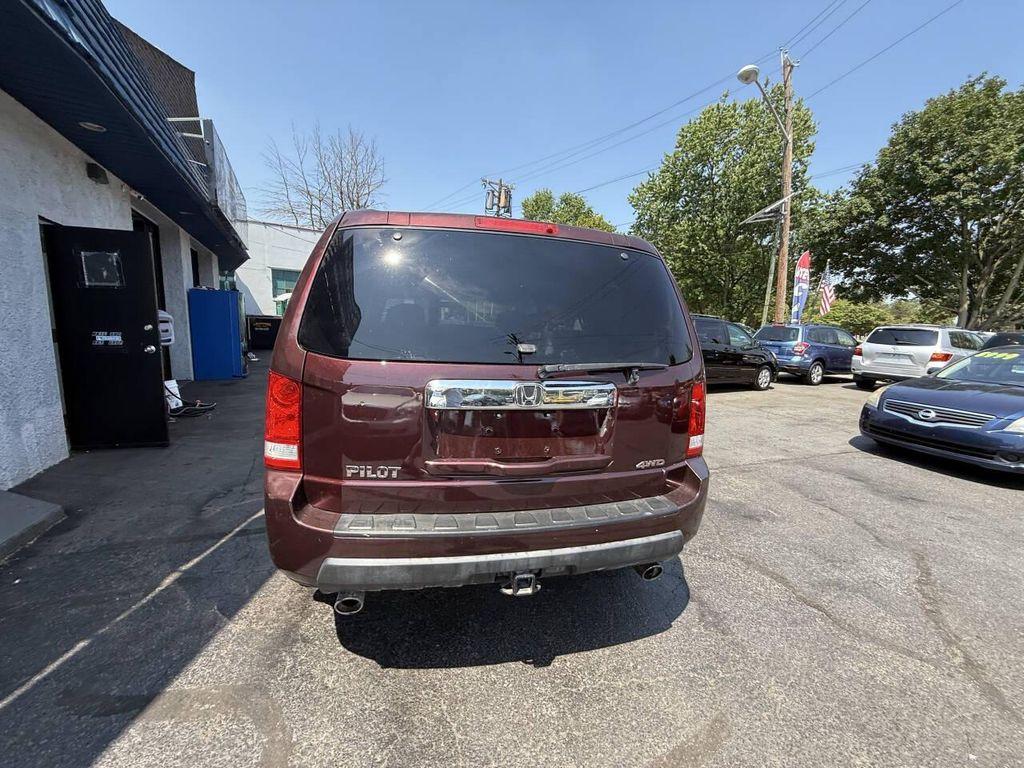 used 2011 Honda Pilot car, priced at $8,999