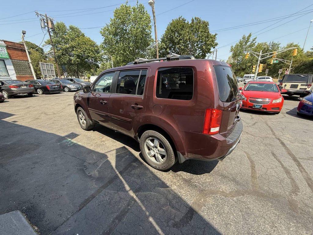 used 2011 Honda Pilot car, priced at $8,999