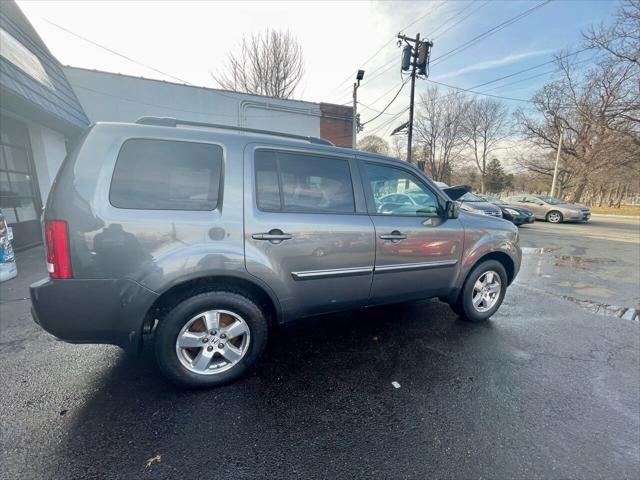 used 2011 Honda Pilot car, priced at $10,999