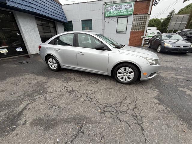 used 2013 Chevrolet Cruze car, priced at $4,999
