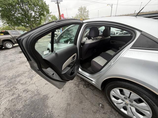 used 2013 Chevrolet Cruze car, priced at $4,999