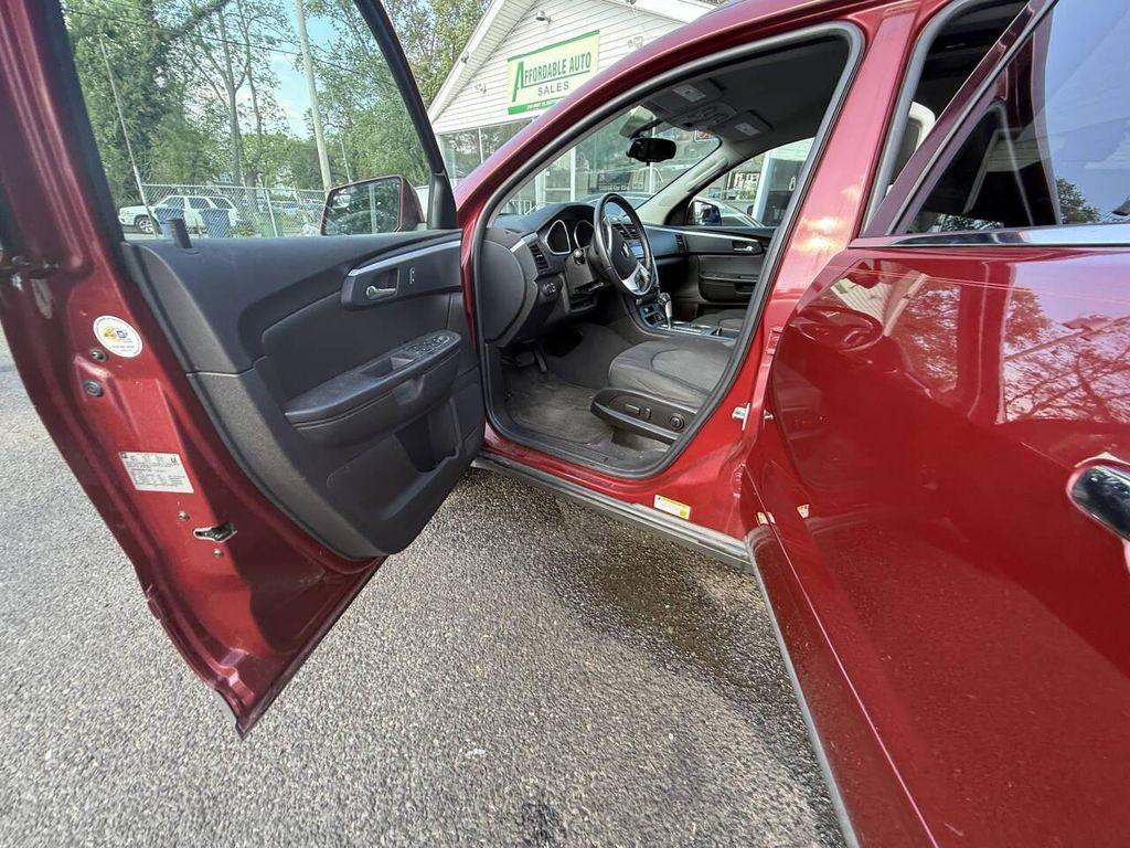 used 2011 Chevrolet Traverse car, priced at $7,299