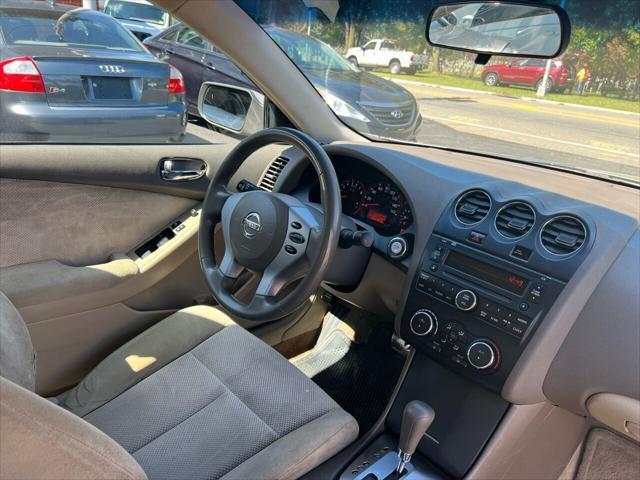 used 2009 Nissan Altima car, priced at $5,399