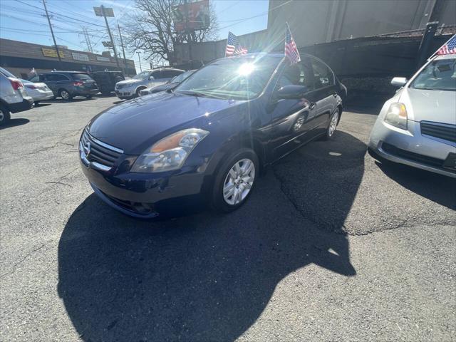used 2009 Nissan Altima car, priced at $8,999