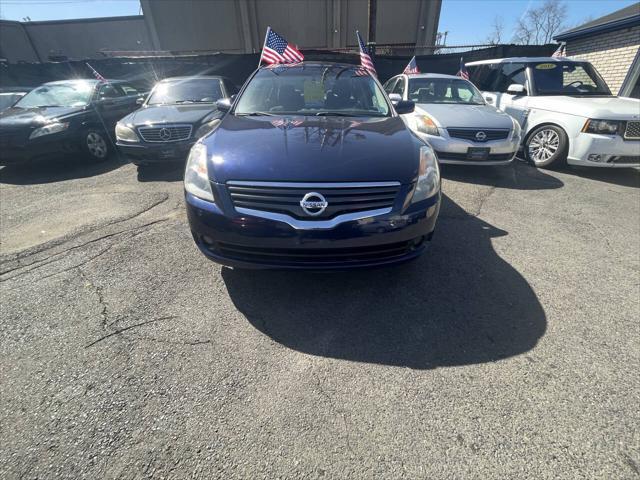used 2009 Nissan Altima car, priced at $8,999