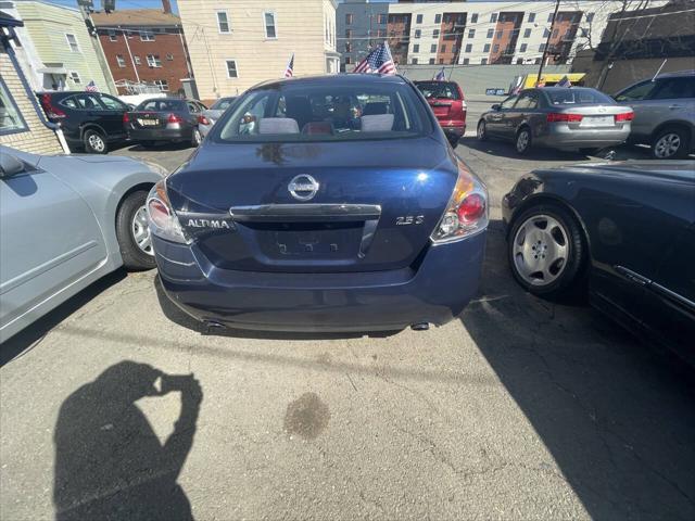 used 2009 Nissan Altima car, priced at $8,999