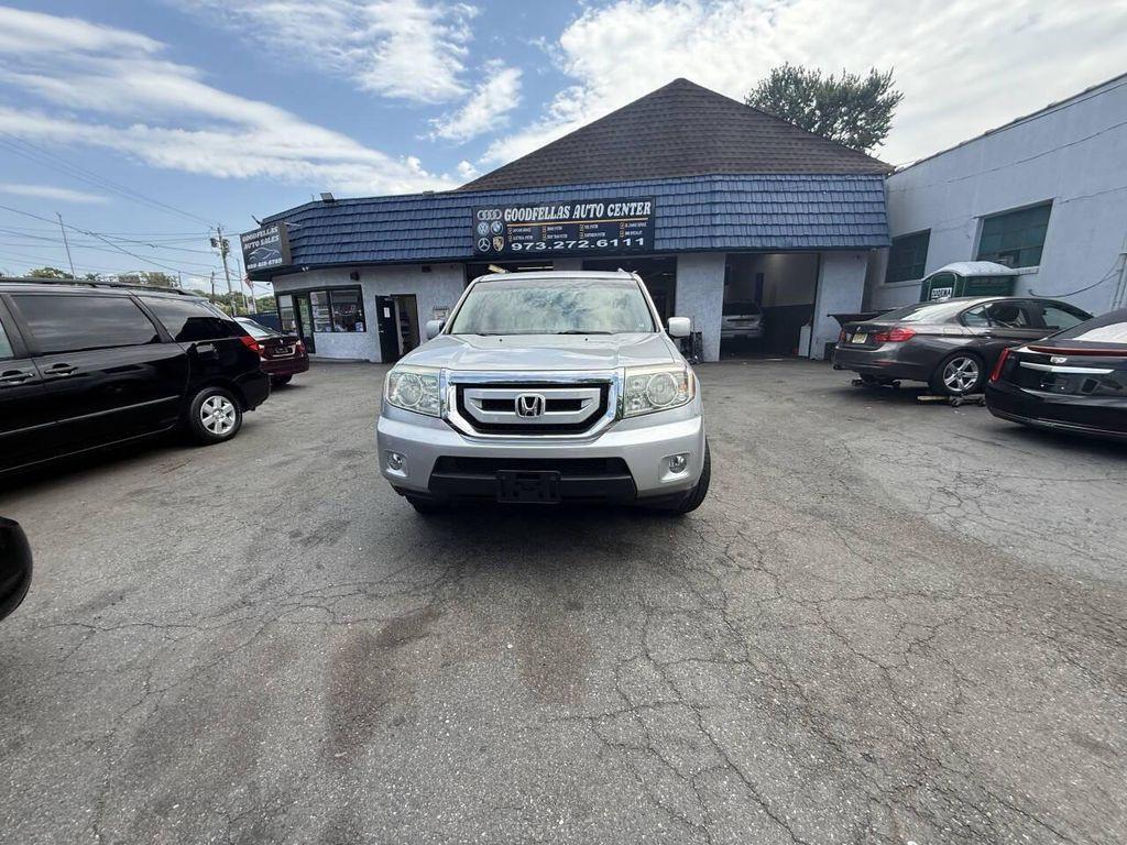 used 2011 Honda Pilot car, priced at $8,999