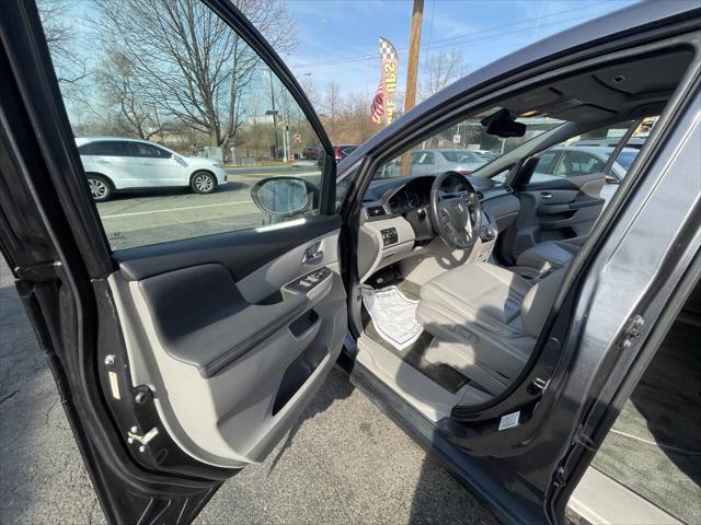 used 2016 Honda Odyssey car, priced at $13,999
