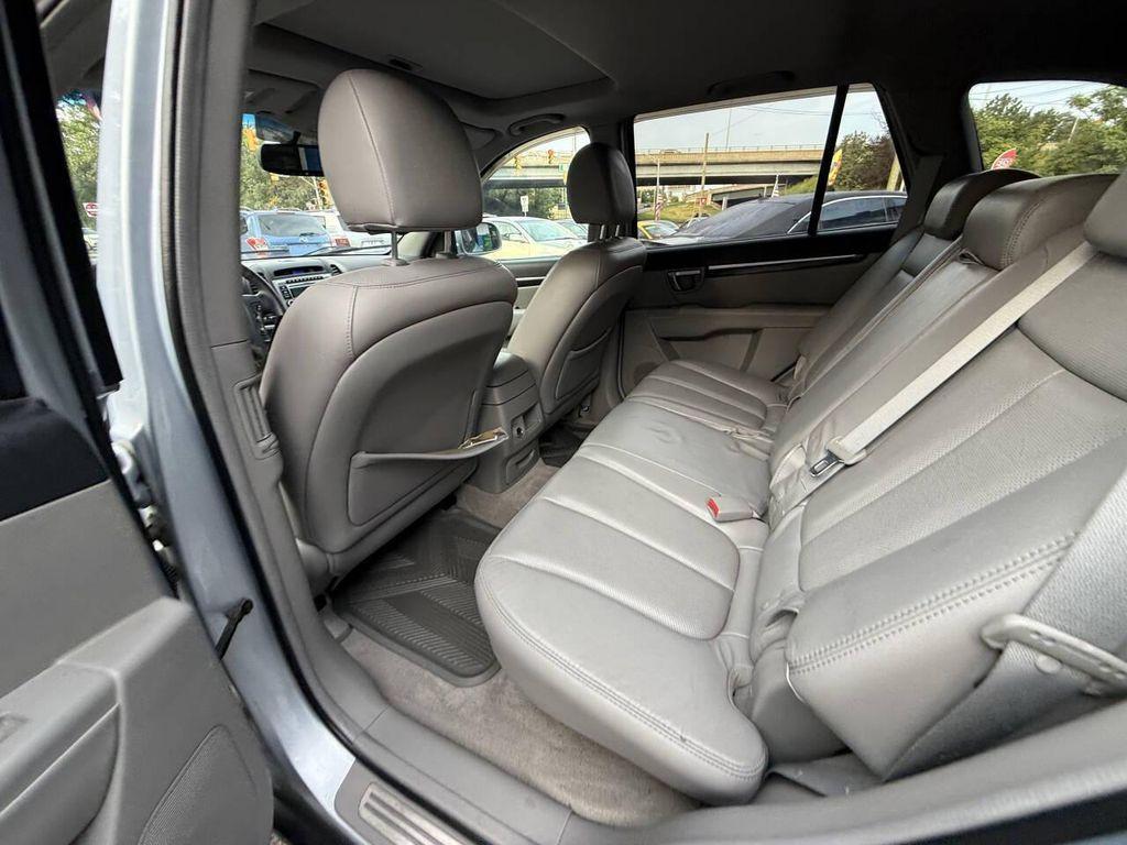 used 2007 Hyundai Santa Fe car, priced at $7,799