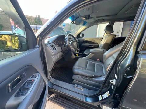 used 2006 Honda Pilot car, priced at $4,999