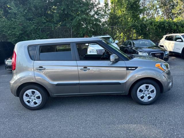 used 2013 Kia Soul car, priced at $6,995