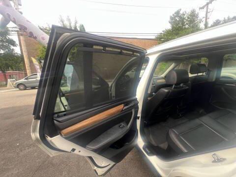 used 2013 BMW X5 car, priced at $10,499