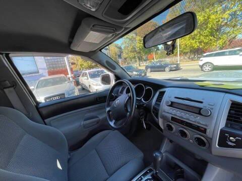 used 2006 Toyota Tacoma car, priced at $13,999