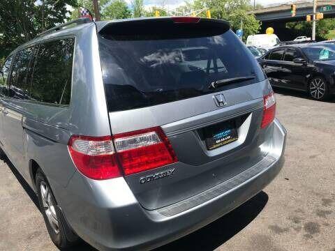 used 2006 Honda Odyssey car, priced at $9,999