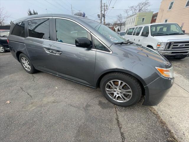 used 2011 Honda Odyssey car, priced at $9,999