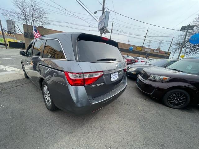 used 2011 Honda Odyssey car, priced at $9,999