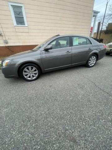 used 2005 Toyota Avalon car, priced at $8,999