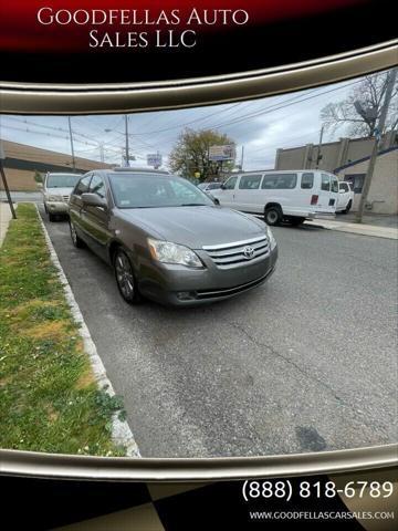 used 2005 Toyota Avalon car, priced at $8,999