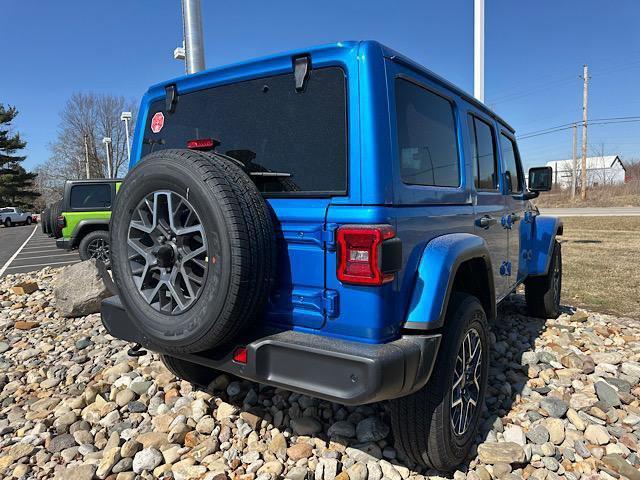 new 2025 Jeep Wrangler car, priced at $57,746