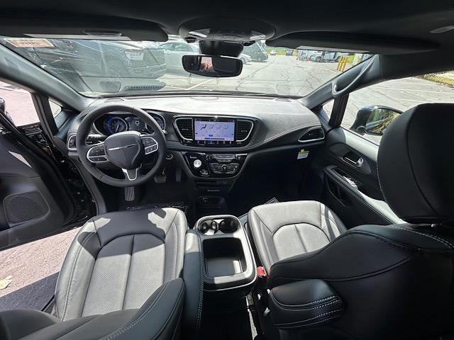 new 2026 Chrysler Pacifica car, priced at $41,448