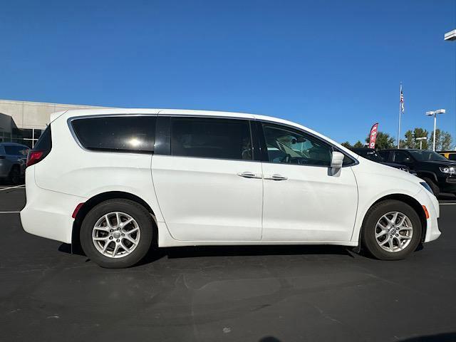 used 2020 Chrysler Pacifica car, priced at $13,500