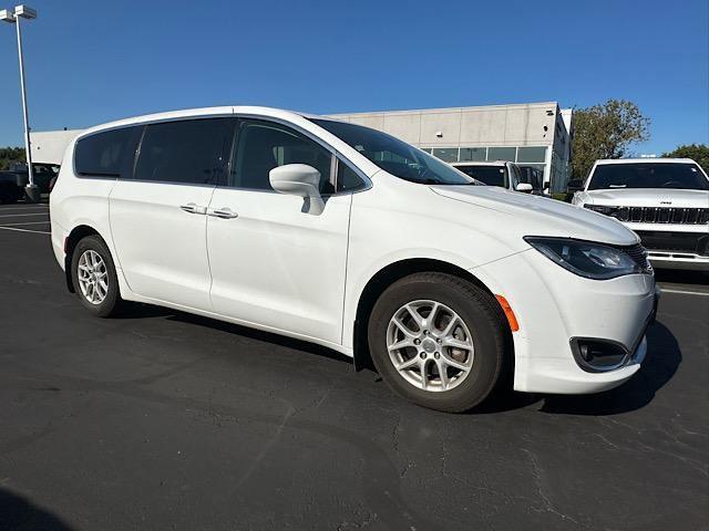 used 2020 Chrysler Pacifica car, priced at $13,500