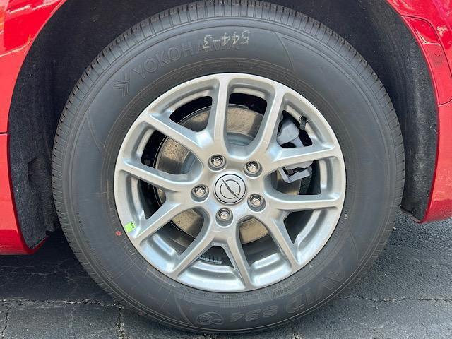 new 2025 Chrysler Pacifica car