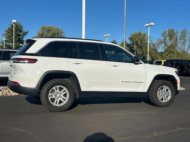 used 2022 Jeep Grand Cherokee car, priced at $31,900