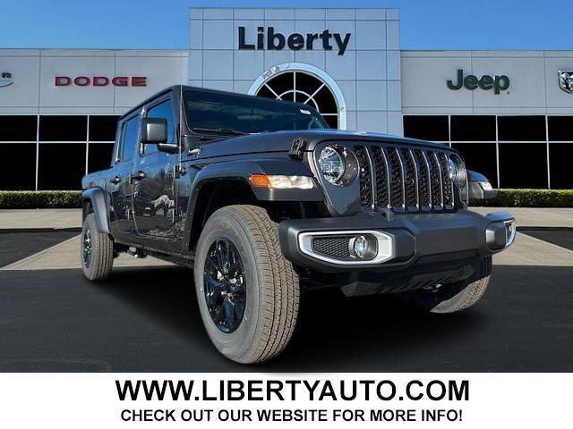 new 2023 Jeep Gladiator car, priced at $41,500