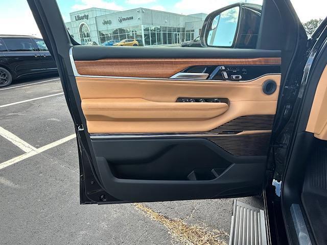 new 2025 Jeep Grand Wagoneer car, priced at $105,908