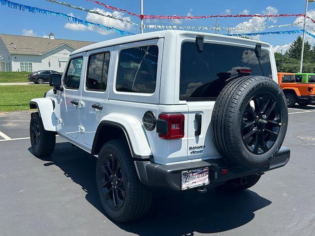new 2025 Jeep Wrangler 4xe car